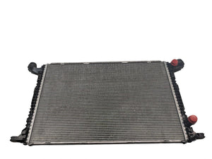 2017-2024 ----- Audi A4 A5 A6 Q7 ----- Radiator ---- 2.0L 8W0121251AK