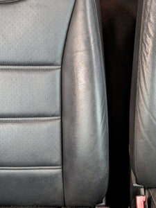 Seats - Leather - Cayenne