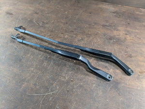 Wiper Arms - Aero - mk4 R32