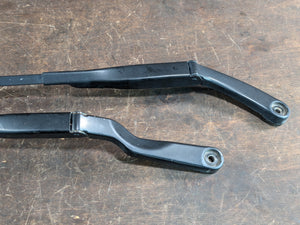 Wiper Arms - Aero - mk4 R32