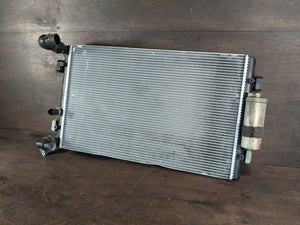 Radiator/Condenser - mk4 R32