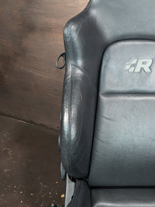 Seats - Front - Konig Leather - mk4 R32