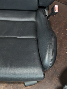 Seats - Front - Konig Leather - mk4 R32