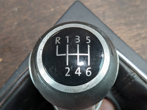 Shift Knob & Boot - 6 spd - mk5