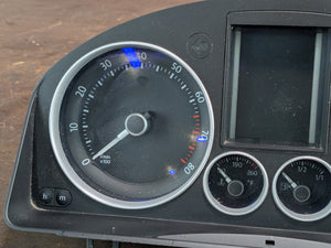 Gauge Cluster - mk5 R32