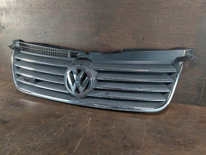 Grille - B5.5 Passat W8