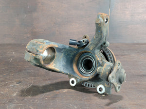 Steering Knuckles - 02m 6 spd